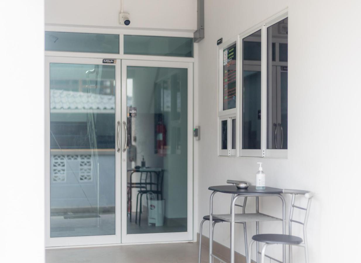 ホテル Middleway House バンコク都 エクステリア 写真