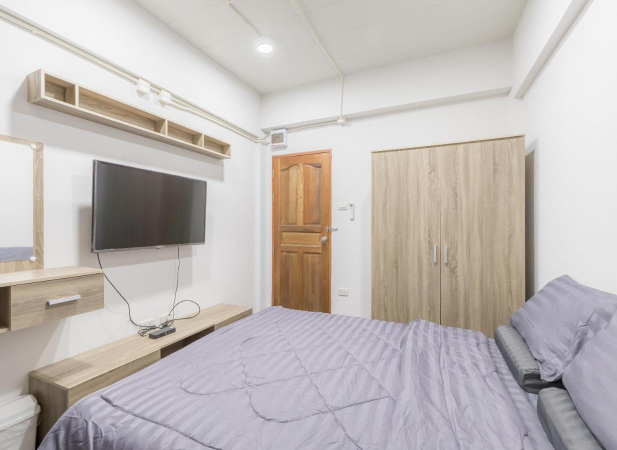 ホテル Middleway House バンコク都 エクステリア 写真